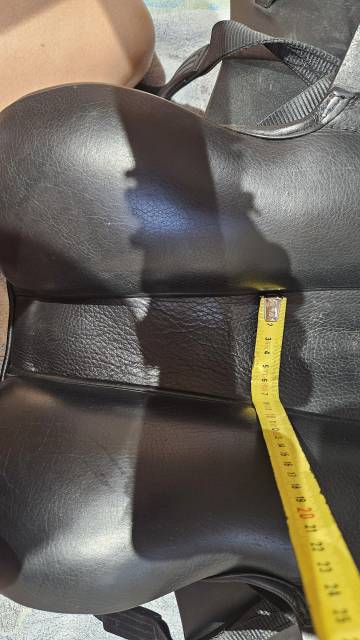 Sella da dressage KENT & MASTERS  16.5" - 2019