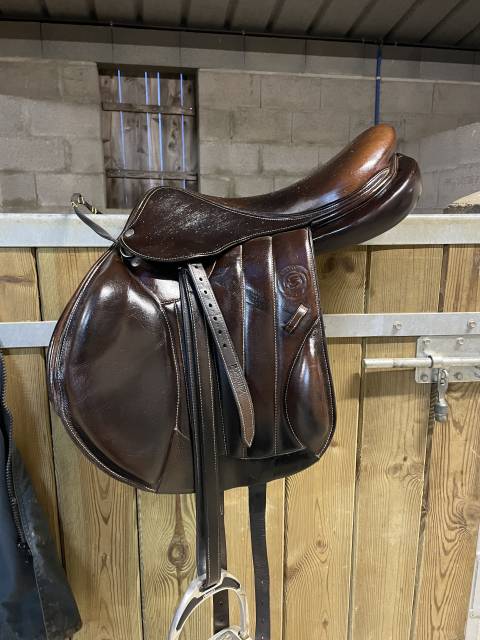 Sella da salto ostacoli Forestier  17.5" - 2021