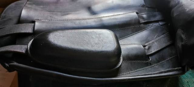 Sella da dressage Fairfax  17" - 2022
