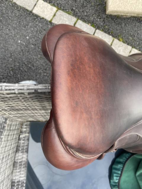 Sella da salto ostacoli Devoucoux Chiberta S 17.5" - 2019