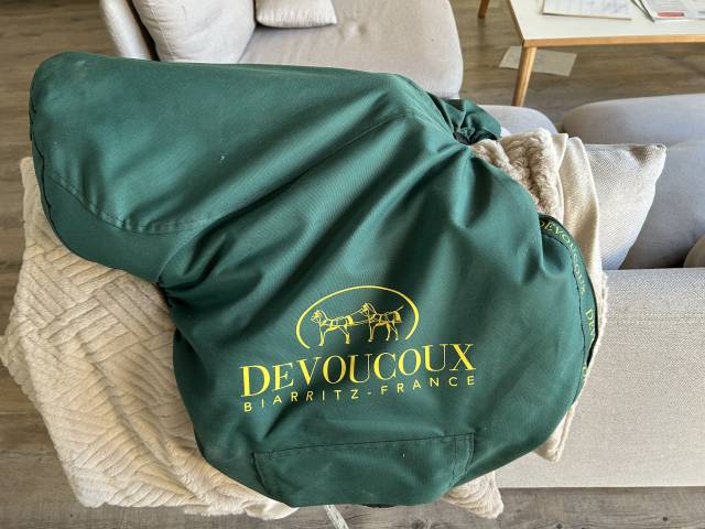 Sella da salto ostacoli Devoucoux  17.5" - 2019