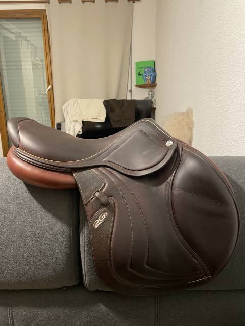 Sella da salto ostacoli CWD  17.5" - 2021