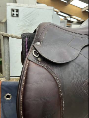 Sella da salto ostacoli Antar&egrave;s  16" - 2020