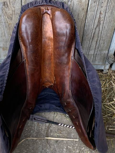 Sella da dressage Stubben  17.5" - 2015