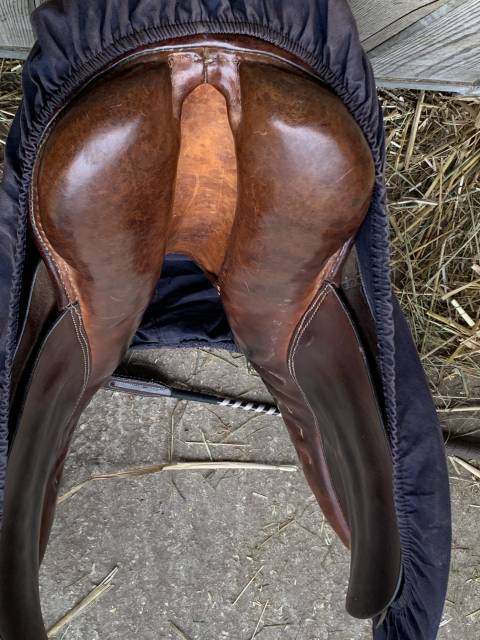 Sella da dressage Stubben  17.5" - 2015