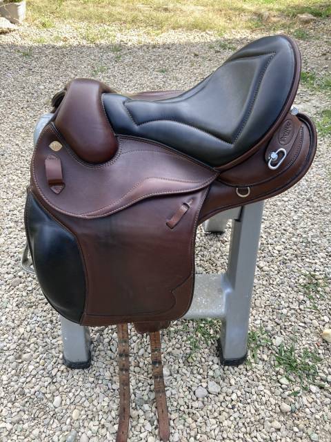 Sella da trekking Prestige Italia  17" - 2009