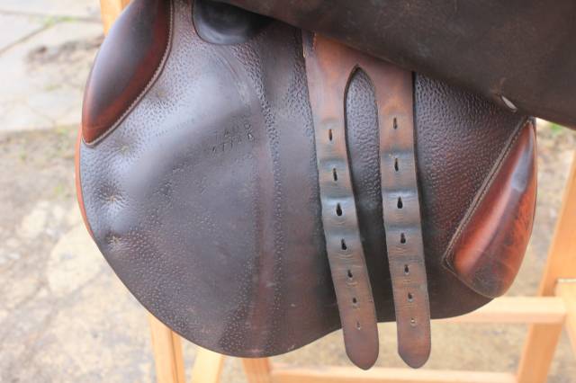 Sella da salto ostacoli Delgrange  17" - 2007