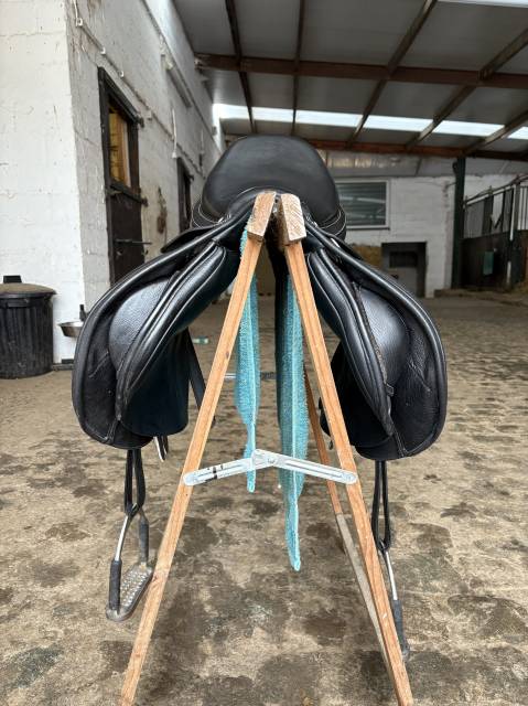 Sella mista Bates ELEVATION NG DS RD 17" - 2016