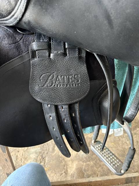 Sella mista Bates ELEVATION NG DS RD 17" - 2016