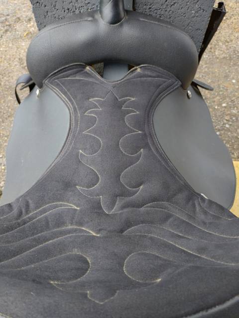 Sella western Wintec  16" - 2024