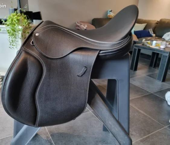 Sella mista  Mixte LX 17.5" - 2022