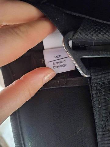 Sella da dressage Thorowgood   18" - 2022