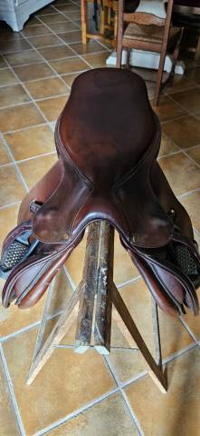 Sella da salto ostacoli Delgrange  16.5" - 2006