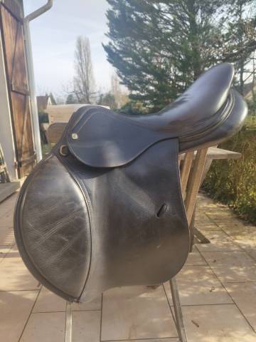 Sella da salto ostacoli  LJ 17.5" - 2009