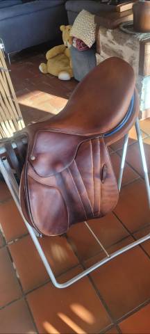 Sella da salto ostacoli Butet  18" - 2015