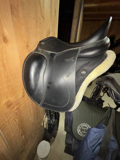 Sella da dressage Tekna  17" - 2017