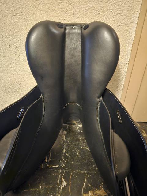 Sella mista Ikonic  17.5" - 2018