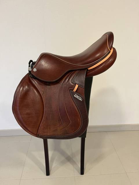 Sella da salto ostacoli CWD  17" - 2022