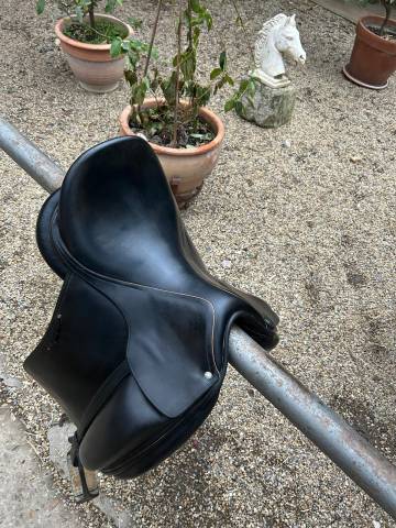 Sella da dressage Childeric  17" - 1998