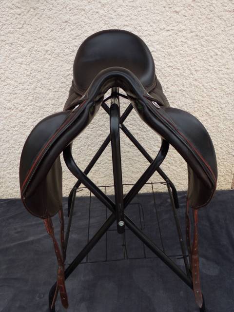 Sella da dressage Devoucoux Makila 17.5" - 2015