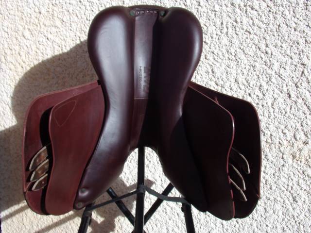 Sella da salto ostacoli Devoucoux  18" - 2023