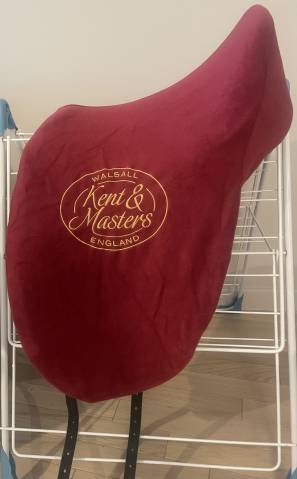 Sella da dressage KENT & MASTERS  18" - 2025