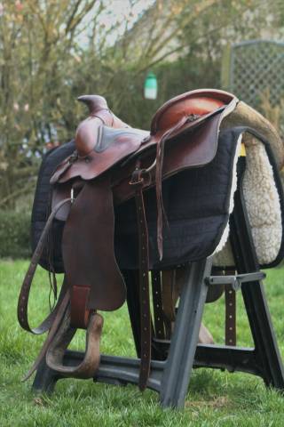 Sella western  ? 16" - 2000