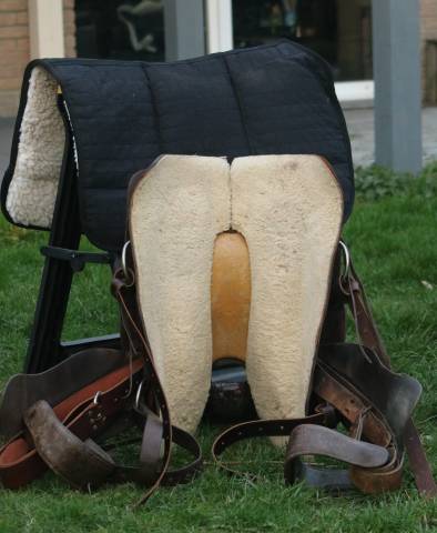 Sella western  ? 16" - 2000