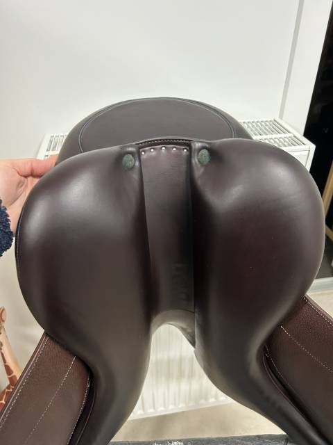 Sella da dressage Devoucoux  18" - 2017