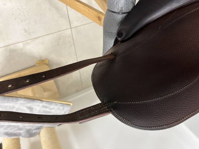 Sella da dressage Devoucoux  18" - 2017