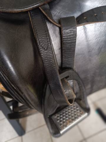 Sella da dressage Devoucoux  17.5" - 1995