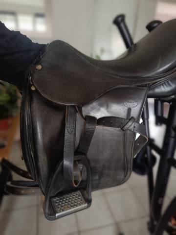 Sella da dressage Devoucoux  17.5" - 1995
