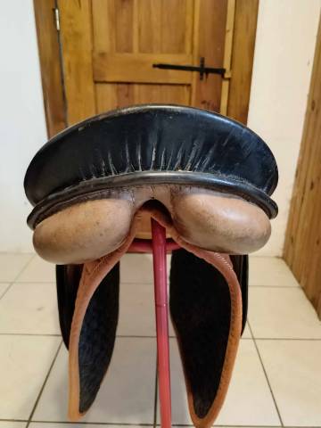 Sella da dressage Stubben Tristan 18" - 2000