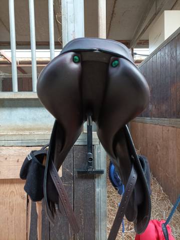 Sella Équipe expression special 17