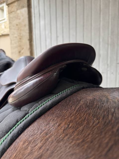 Sella da salto ostacoli Devoucoux  17.5" - 2019