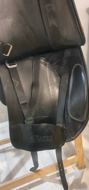 Sella da dressage Bates  17.5" - 2012