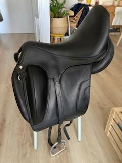 Sella da dressage Antarès  17.5" - 2018