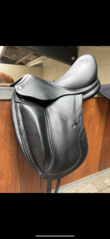 Sella da dressage CWD SE08 17.5" - 2018
