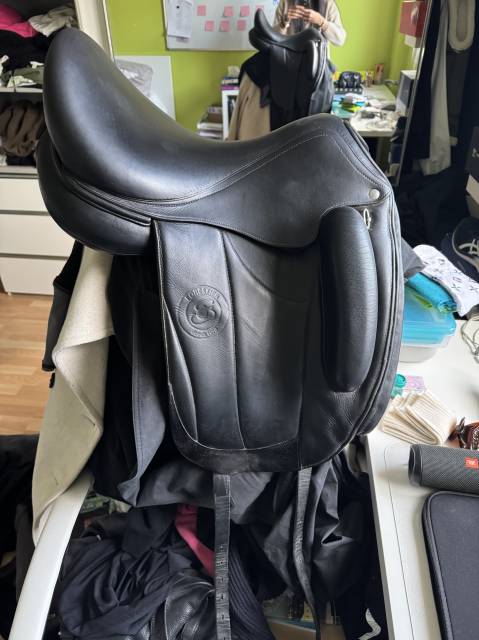 Sella da dressage Forestier  17" - 2019