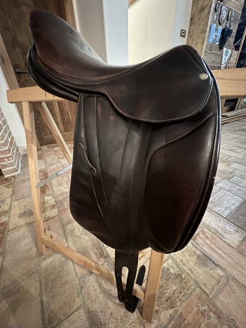 Sella da dressage Butet  17" - 2001