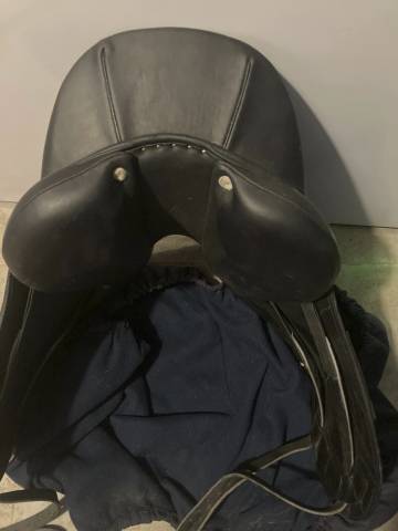 Sella da dressage Antarès  17" - 2019