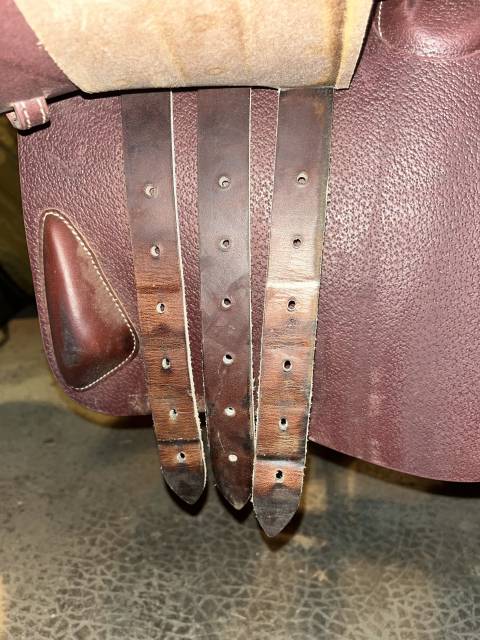 Sella da salto ostacoli Devoucoux  17.5" - 2023