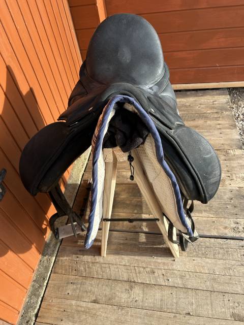 Sella da dressage Wintec Wintec contour Bloc 17.5" - 2016