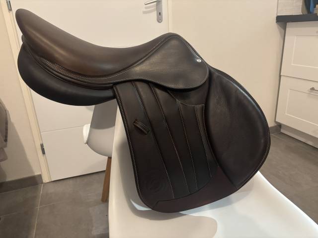 Sella da salto ostacoli Forestier  18" - 2021