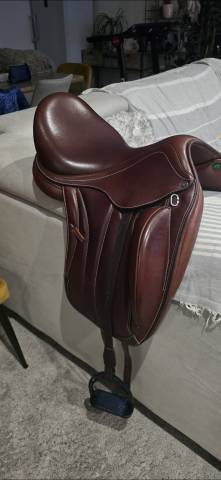 Sella da dressage Equipe  17" - 2015