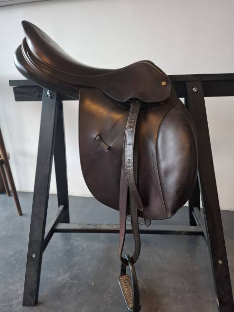 Sella da salto ostacoli Pessoa  17" - 2015