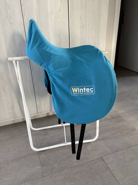 Sella da dressage Wintec  17" - 2022