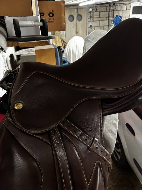 Sella da salto ostacoli  Fairfax  17" - 2018