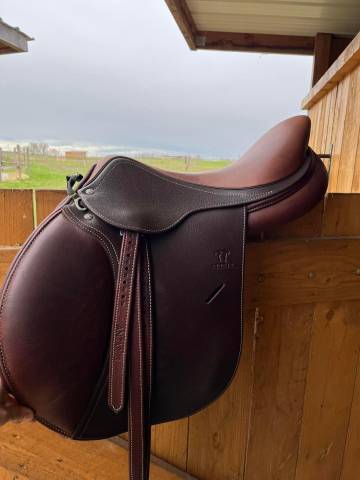 Sella mista Antar&egrave;s  17.5" - 2022