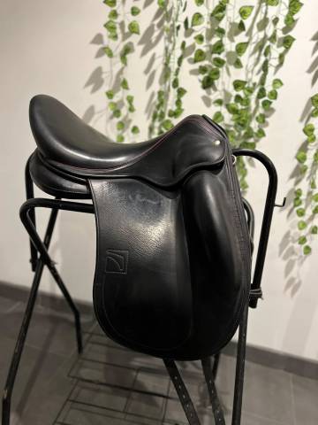 Sella da dressage Childeric  17.5" - 2020